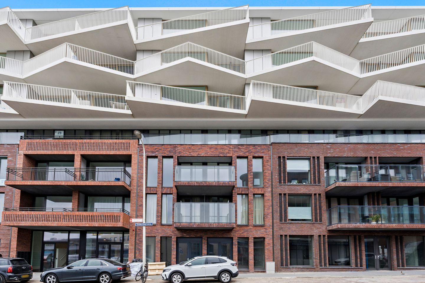 Foto 1 van Treilerdwarsweg 84