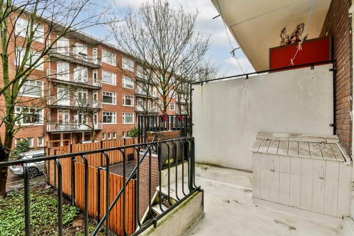 Foto 2 van Trouringhstraat 18-H