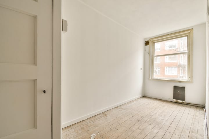 Foto 16 van Trouringhstraat 18-H