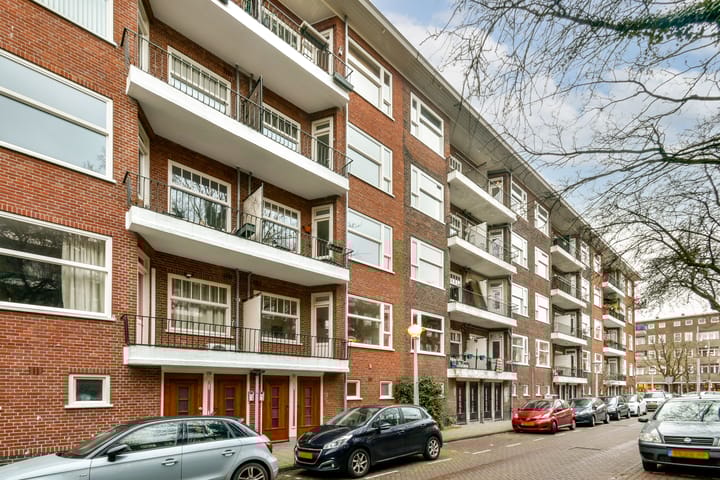 Foto 18 van Trouringhstraat 18-H