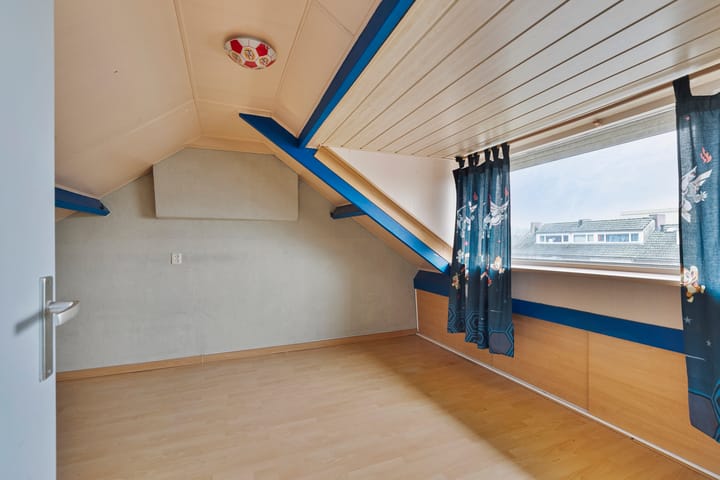 Foto 20 van Regulus 18