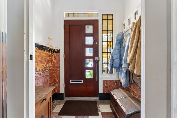 Foto 8 van Adrianalaan 143