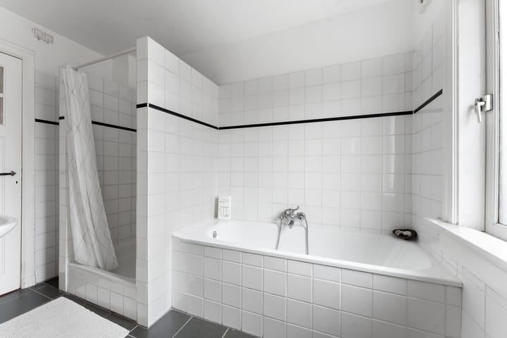 Foto 40 van Adrianalaan 143