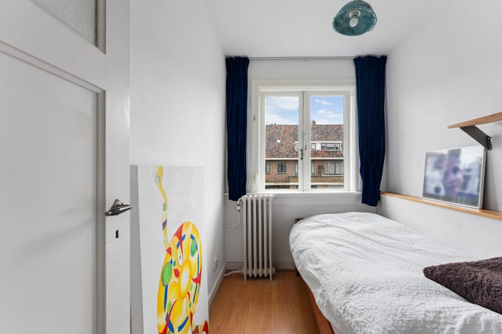 Foto 44 van Adrianalaan 143