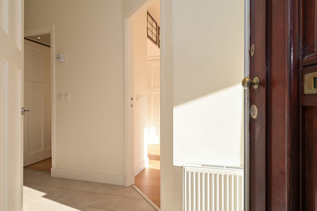 Photo 11 of Linnaeusstraat 275