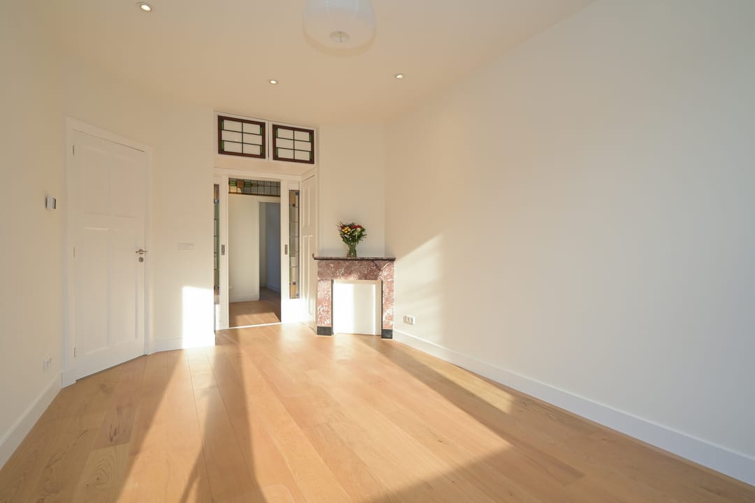 Photo 16 of Linnaeusstraat 275