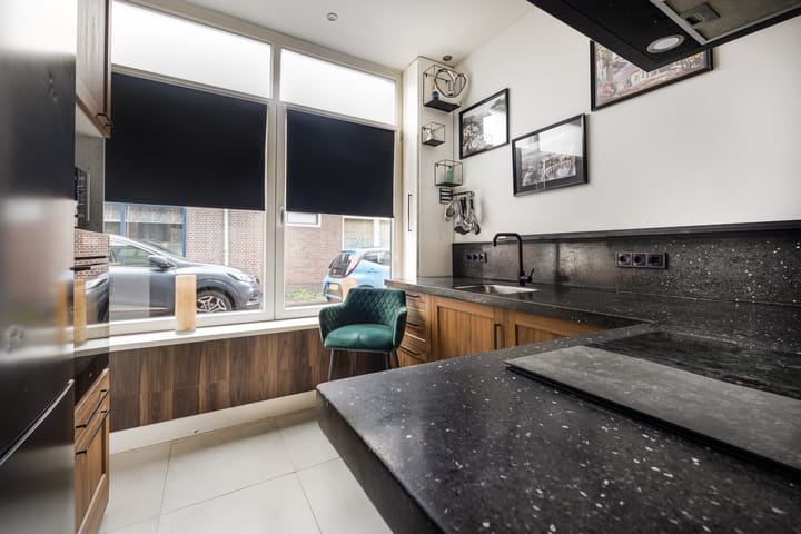 Foto 8 van Tollensstraat 8