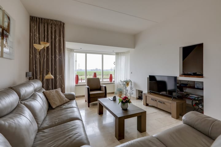 Photo 6 of Laagstraat 1