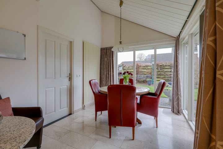 Photo 9 of Laagstraat 1