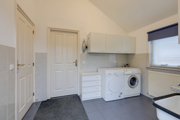 Photo 17 of Laagstraat 1