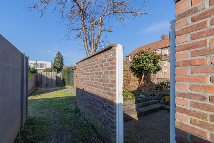 Foto 15 van Henri Jonasstraat 20