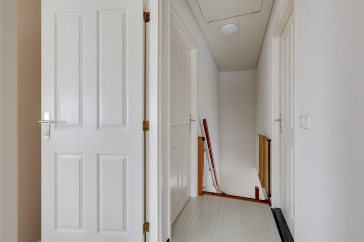 Photo 32 of Laagstraat 1