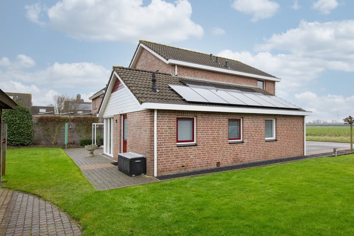 Photo 41 of Laagstraat 1