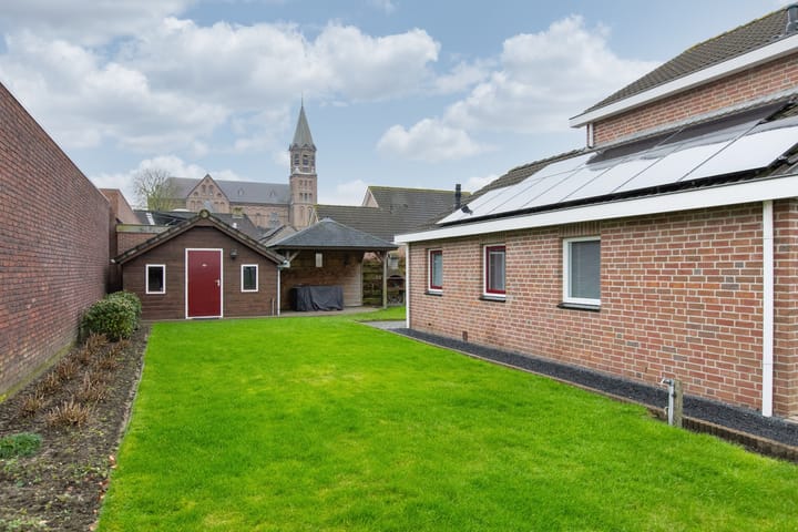 Photo 42 of Laagstraat 1