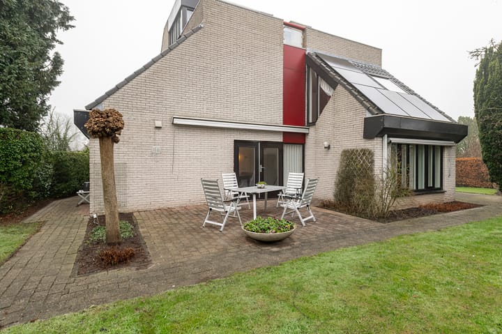 Foto 16 van Oranjestraat 48