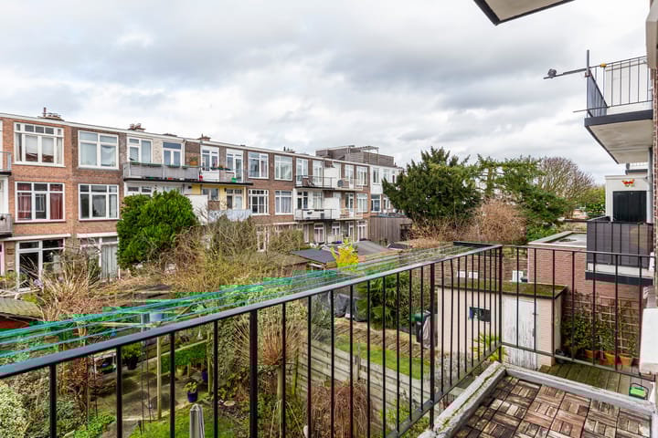 Photo 9 of Usselincxstraat 22