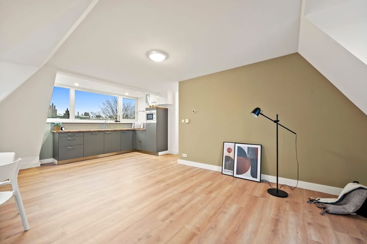 Foto 2 van De la Reyweg 6-B