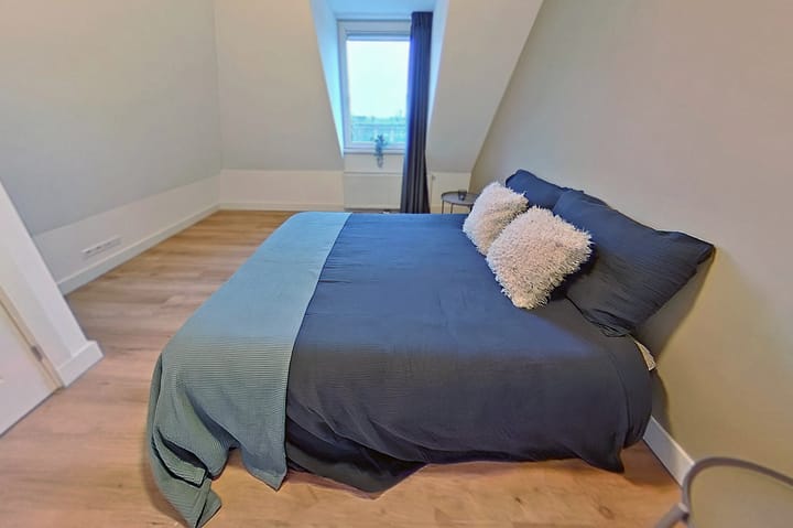 Foto 14 van De la Reyweg 6-B