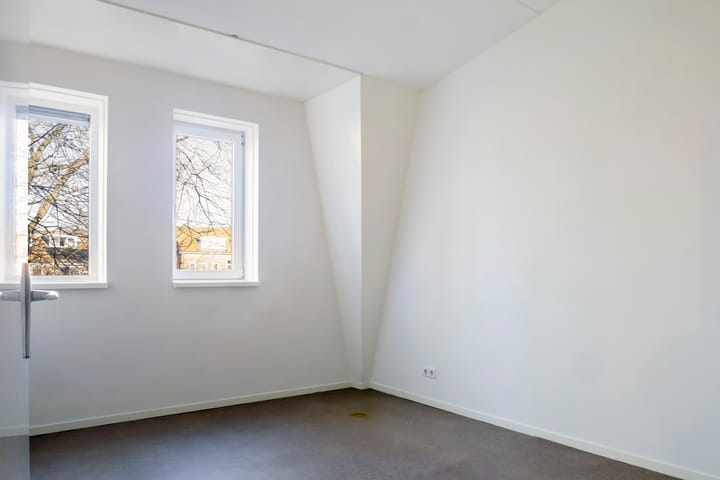 Foto 21 van Dennenweg 183-B