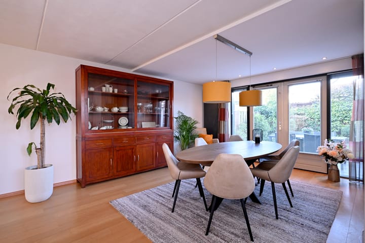 Foto 9 van Rietveldstraat 11