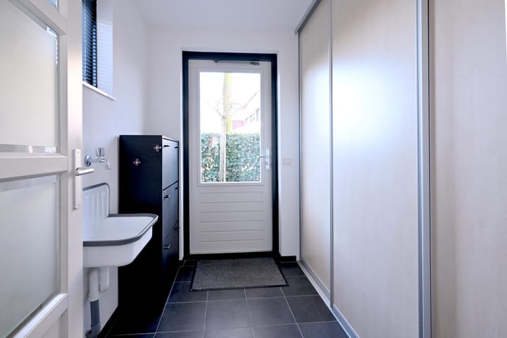 Foto 12 van Rietveldstraat 11