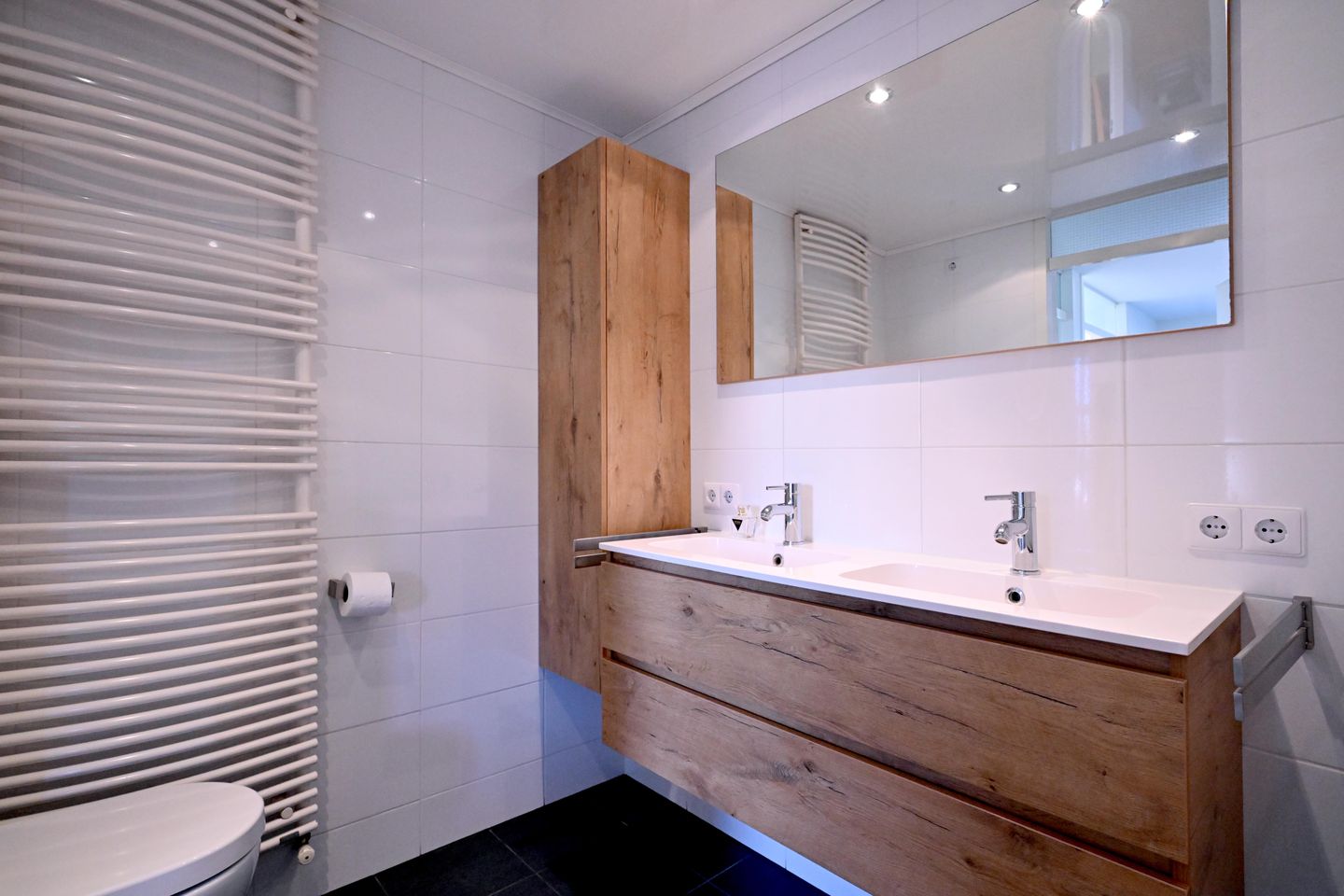 Foto 29 van Rietveldstraat 11