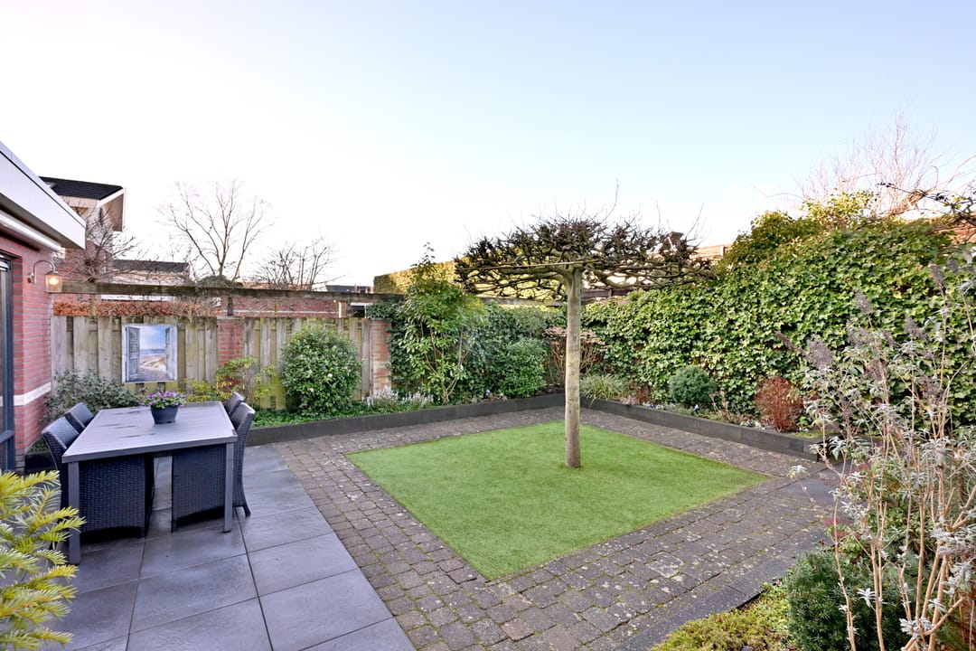 Foto 43 van Rietveldstraat 11