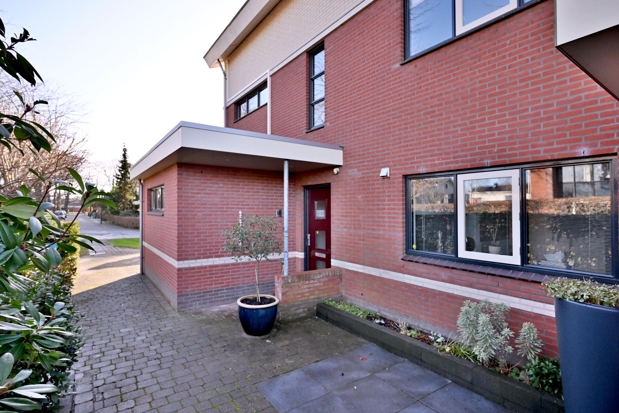 Foto 48 van Rietveldstraat 11