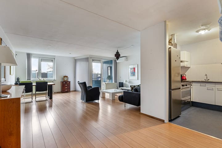 Foto 2 van Leenderweg 60-E