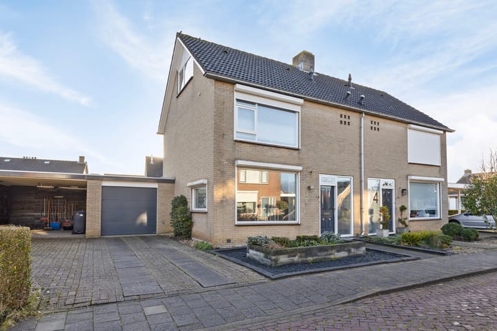 Foto 1 van van Schengestraat 6