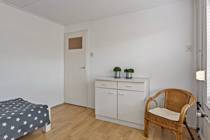 Foto 19 van van Schengestraat 6