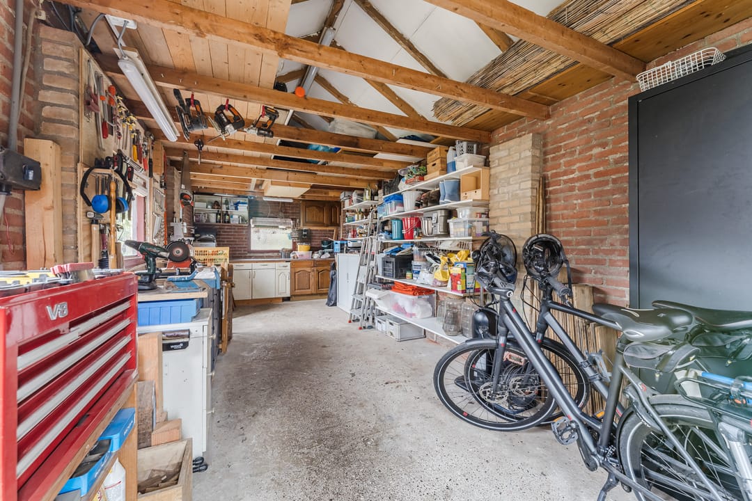 Photo 31 of Wallerstraat 43