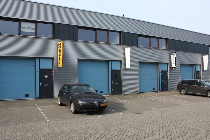 Veenderveld 98, Roelofarendsveen