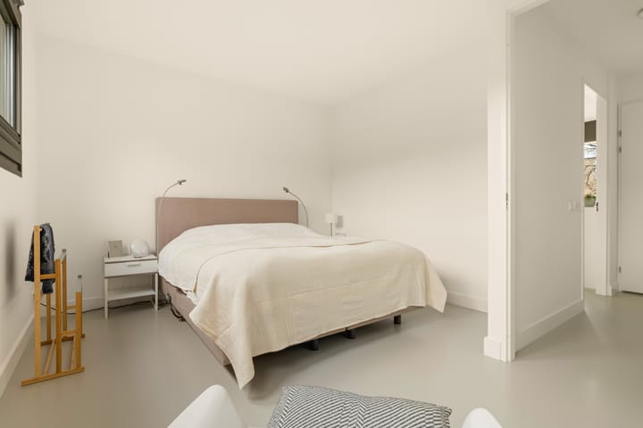 Foto 22 van Peter Martensstraat 103