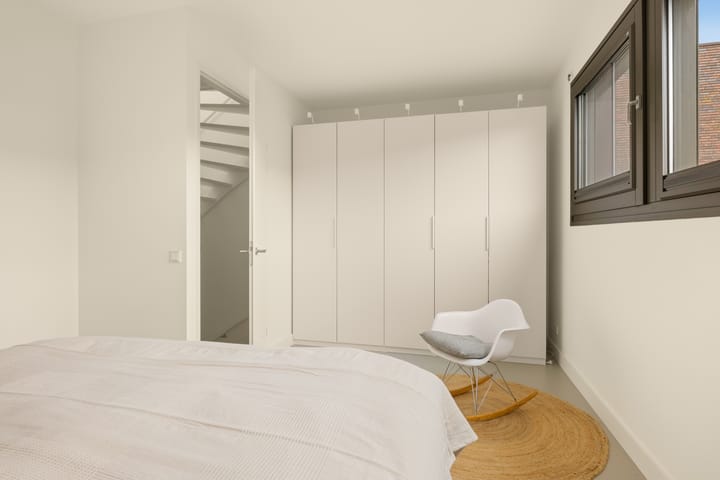 Foto 23 van Peter Martensstraat 103