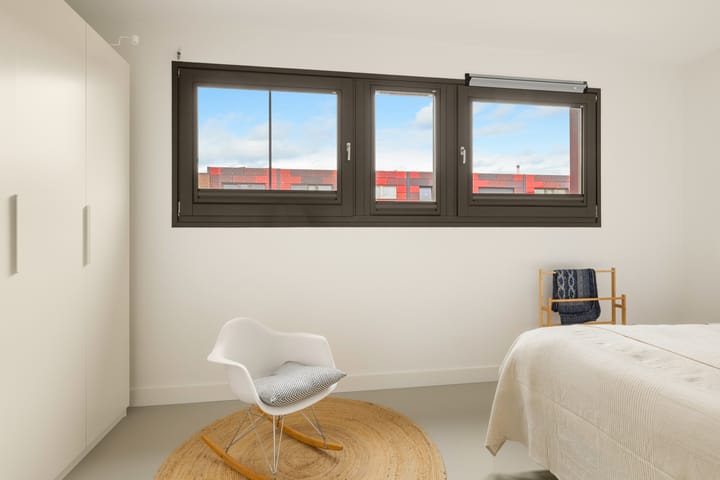 Foto 25 van Peter Martensstraat 103