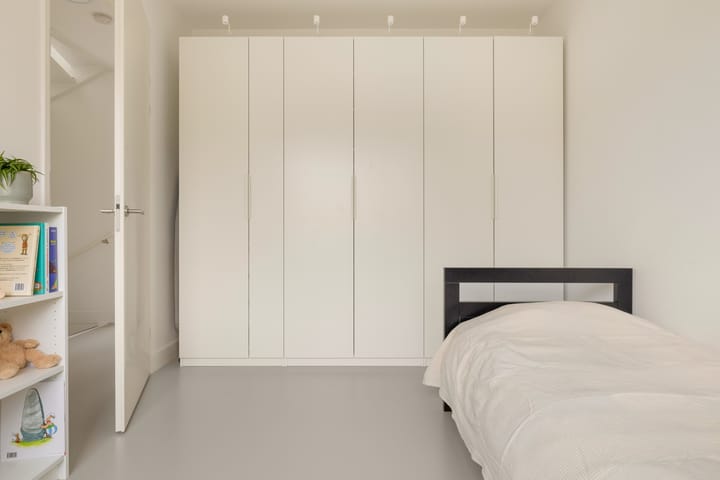 Foto 29 van Peter Martensstraat 103