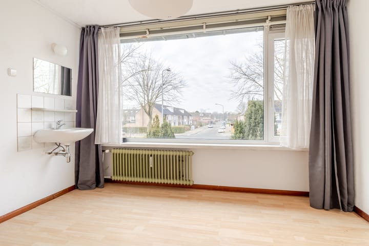 Foto 15 van Brasschaatstraat 10