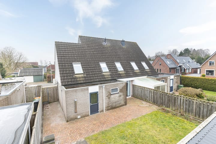 Foto 38 van Sportlaan 1-C