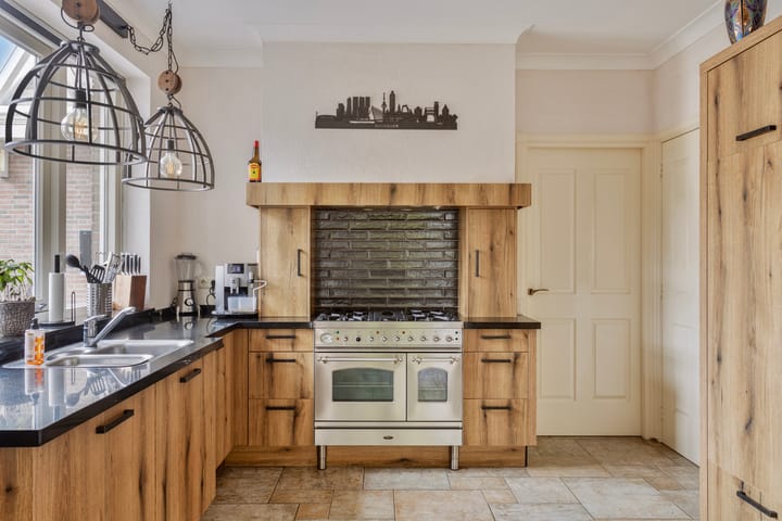 Photo 6 of Ussenstraat 53