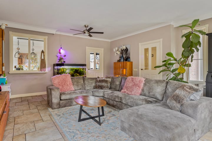 Photo 9 of Ussenstraat 53