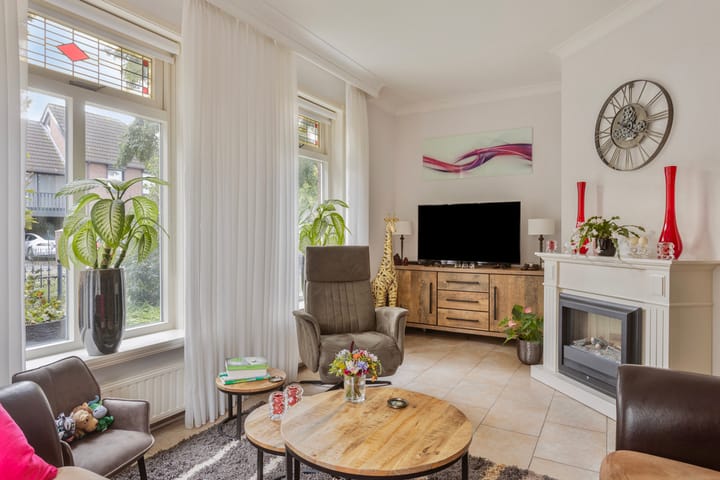 Photo 15 of Ussenstraat 53