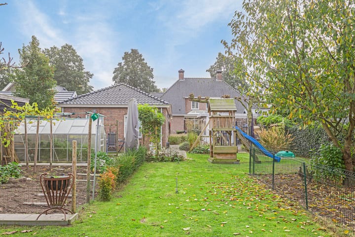 Photo 51 of Ussenstraat 53