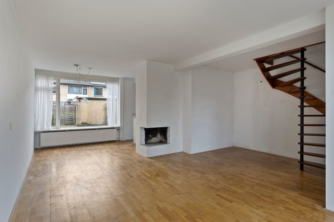 Photo 2 of Engweg 34