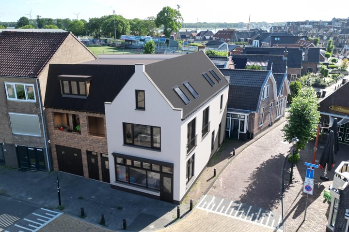 Bekijk foto 2 van Havenstraat 1