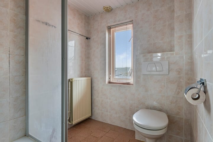 Foto 21 van Hendrik Kroesstrjitte 19