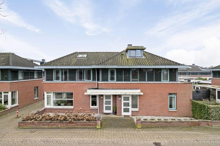 Foto 2 van Lisdodde 14