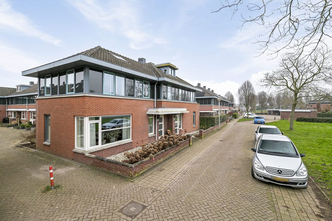 Foto 23 van Lisdodde 14