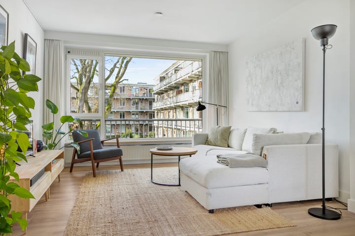 Photo 12 of Samuel Morsestraat 11