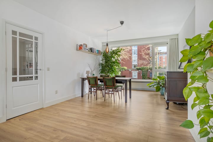 Photo 13 of Samuel Morsestraat 11